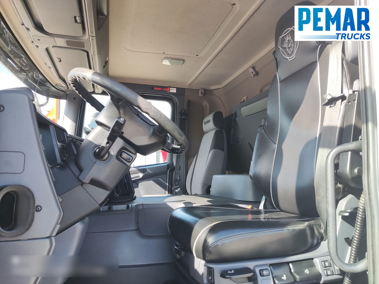 Leasing de SCANIA P 450 6X2 CAJA CERRADA SCANIA P 450 6X2 CAJA CERRADA: foto 22