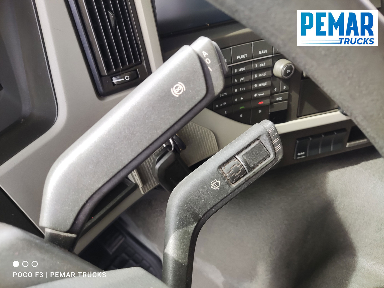 Camión caja abierta, Camión grúa VOLVO FM 330 4X2 GRUA CAJA FIJA: foto 34