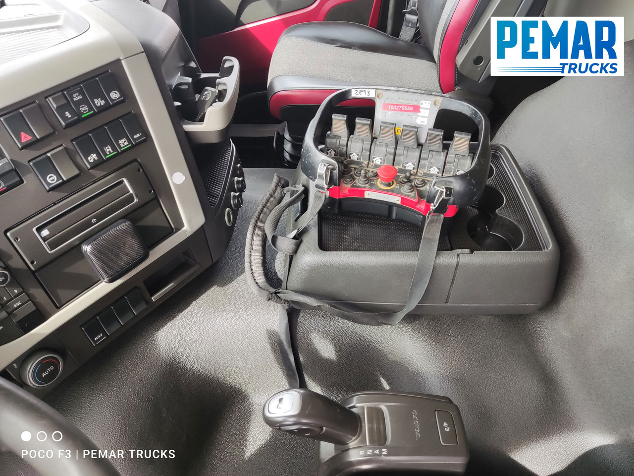 Camión caja abierta, Camión grúa VOLVO FM 330 4X2 GRUA CAJA FIJA: foto 33