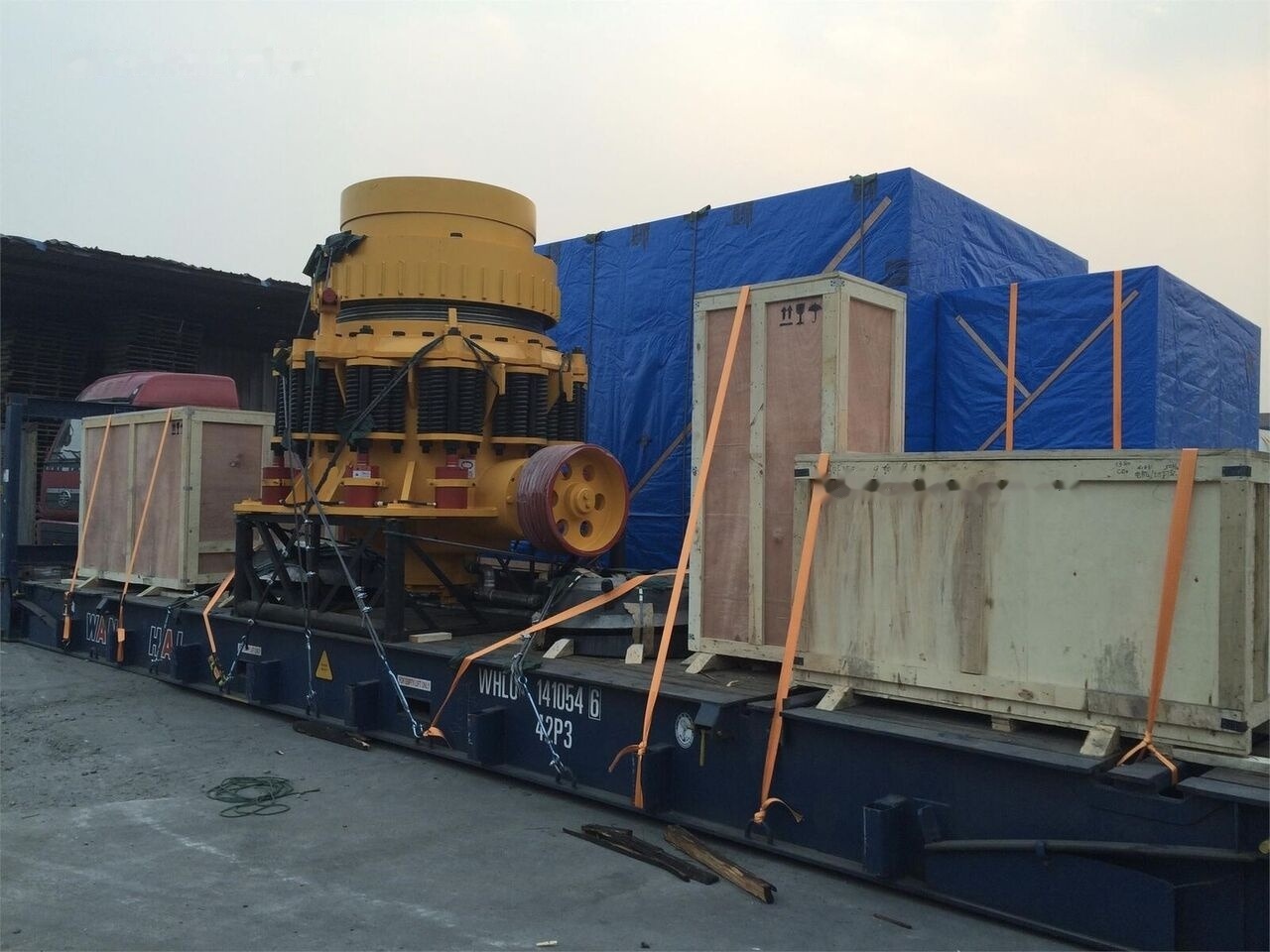 Kinglink New 55 Inches Cone Crusher KLC1380 - Trituradora de cono: foto 3 Kinglink New 55 Inches Cone Crusher KLC1380 - Trituradora de cono: foto 3