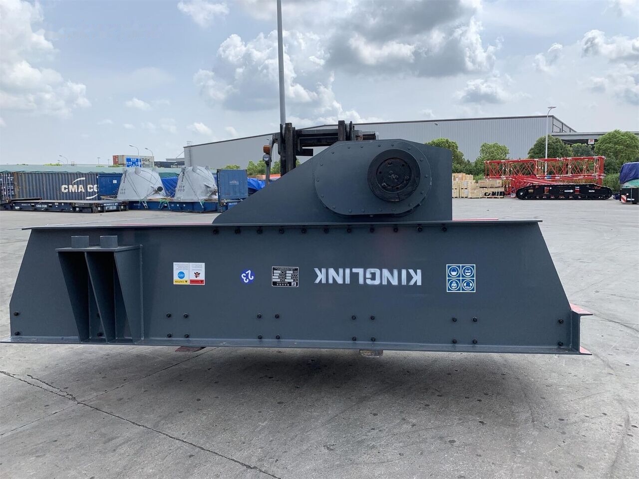 Kinglink ZSW380X96 Grizzly Vibrating Feeder - Maquinaria para minería: foto 5 Kinglink ZSW380X96 Grizzly Vibrating Feeder - Maquinaria para minería: foto 5