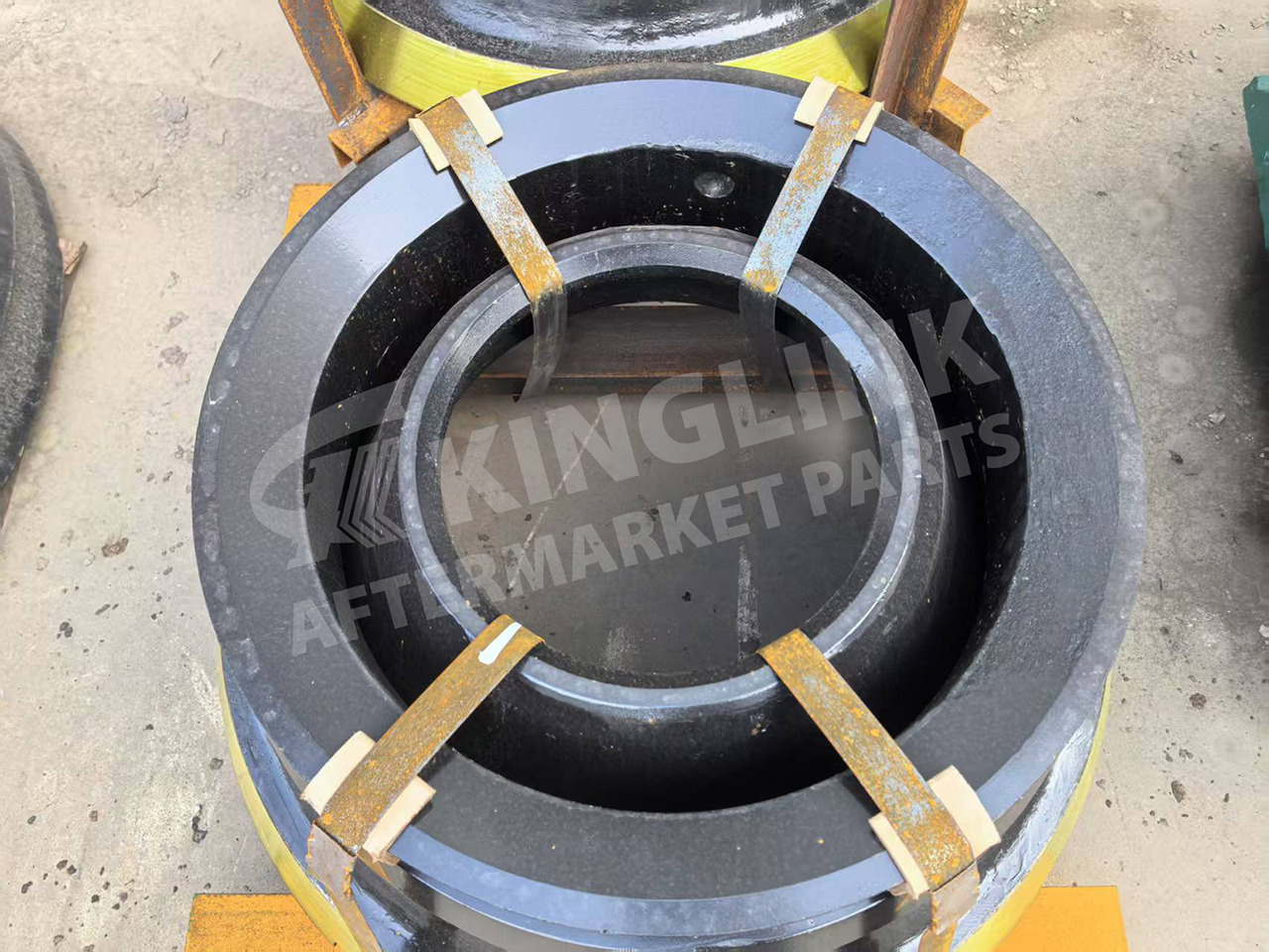 KINGLINK Concave Ring 442.9585-01 / 442.9585-02 / 442.9585-03 For CH420 Cone Crusher - Piezas de recambio para Machacadora: foto 2 KINGLINK Concave Ring 442.9585-01 / 442.9585-02 / 442.9585-03 For CH420 Cone Crusher - Piezas de recambio para Machacadora: foto 2