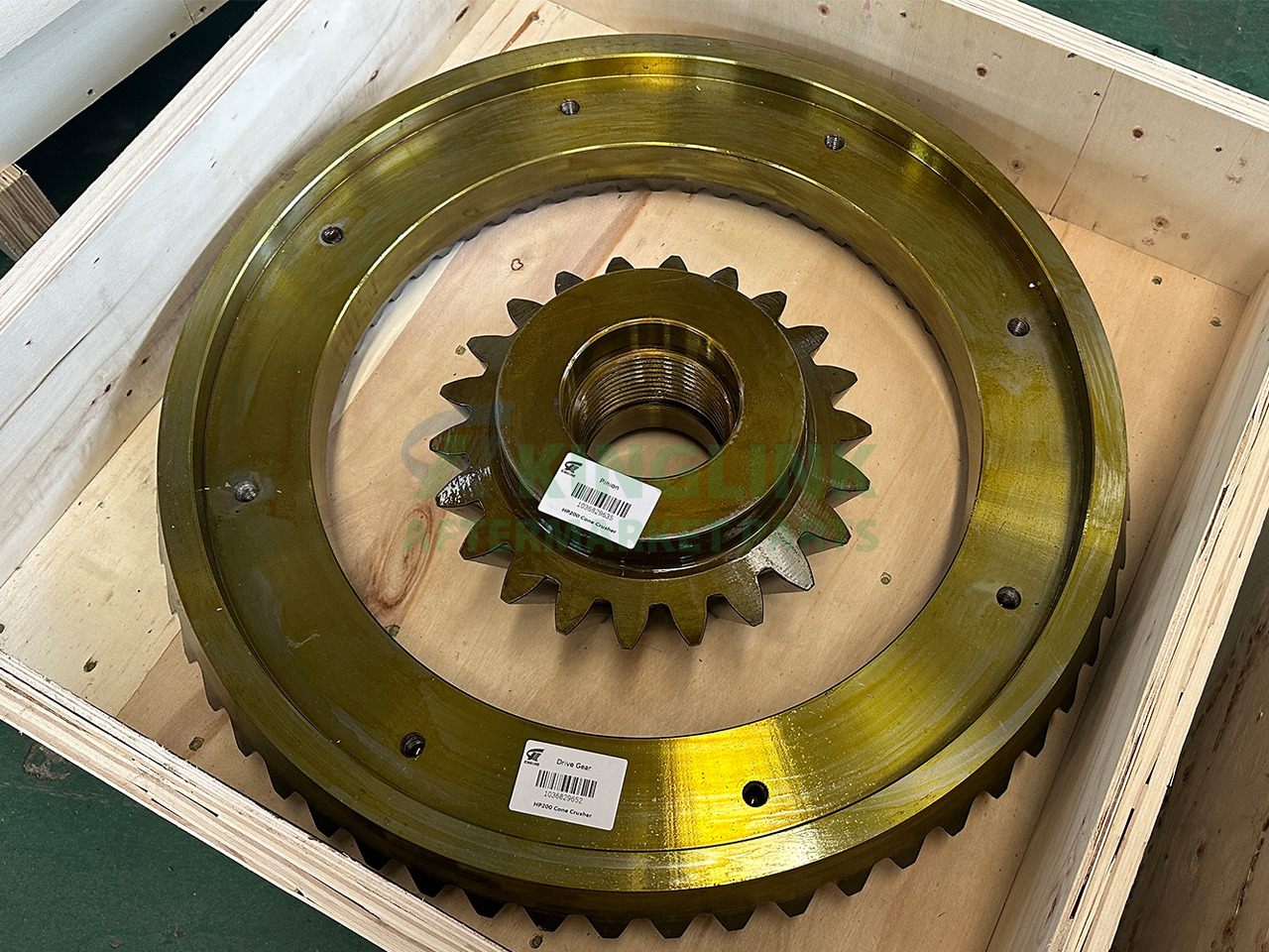 KINGLINK Copper Alloy Pinion 1036829652 1036829635 For HP200 Cone Crusher - Piezas de recambio para Maquinaria de construcción: foto 2 KINGLINK Copper Alloy Pinion 1036829652 1036829635 For HP200 Cone Crusher - Piezas de recambio para Maquinaria de construcción: foto 2