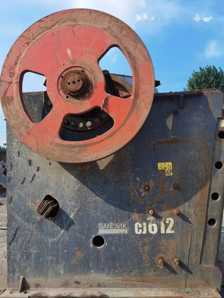 Sandvik Original CJ612 Jaw Crusher - Trituradora de mandíbula: foto 1 Sandvik Original CJ612 Jaw Crusher - Trituradora de mandíbula: foto 1