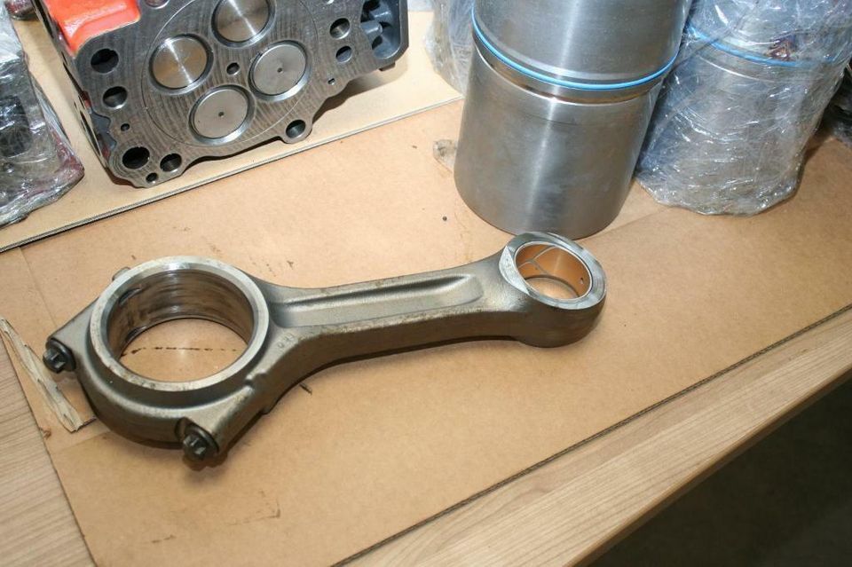 Pleuel für Scania DC 9, DC 11, DC 12, 1538038 - Biela: foto 1 Pleuel für Scania DC 9, DC 11, DC 12, 1538038 - Biela: foto 1