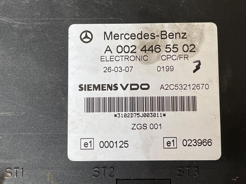 MERCEDES-BENZ CPC/FR - A0024465502 - Unidad de control para Camión: foto 2 MERCEDES-BENZ CPC/FR - A0024465502 - Unidad de control para Camión: foto 2