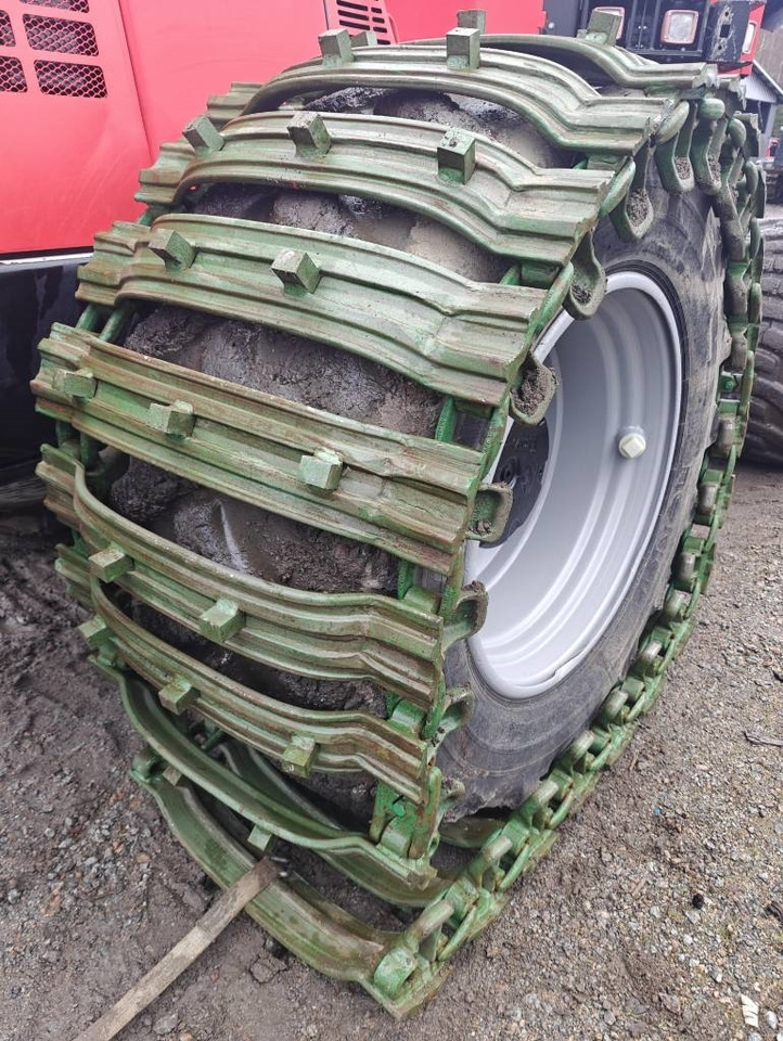 Clark TXSG Wheel tracks 710-34" - Oruga para Maquinaria forestal: foto 3 Clark TXSG Wheel tracks 710-34" - Oruga para Maquinaria forestal: foto 3