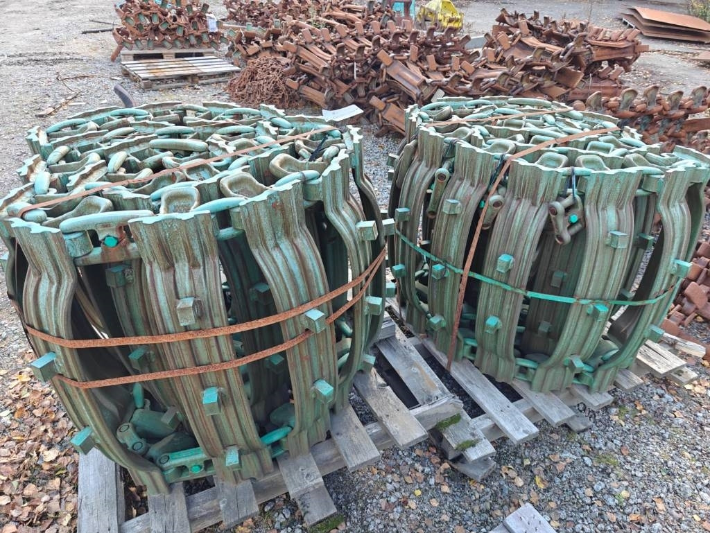 Clark TXSG Wheel tracks 710-34" - Oruga para Maquinaria forestal: foto 5 Clark TXSG Wheel tracks 710-34" - Oruga para Maquinaria forestal: foto 5