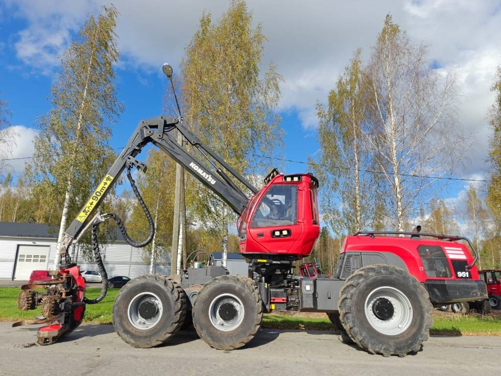 Komatsu 951 - Procesadora forestal: foto 2 Komatsu 951 - Procesadora forestal: foto 2