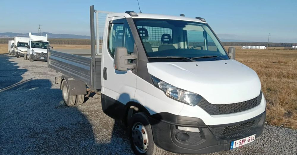 Iveco 35C13, 35C15 - Furgoneta basculante: foto 3 Iveco 35C13, 35C15 - Furgoneta basculante: foto 3