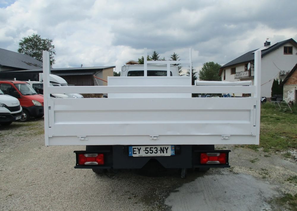 Iveco Daily 3.0 na bliźniaku 70C18 skrzynia, laweta, rama, HDS, 70-180 kiper - Camión caja abierta: foto 5 Iveco Daily 3.0 na bliźniaku 70C18 skrzynia, laweta, rama, HDS, 70-180 kiper - Camión caja abierta: foto 5