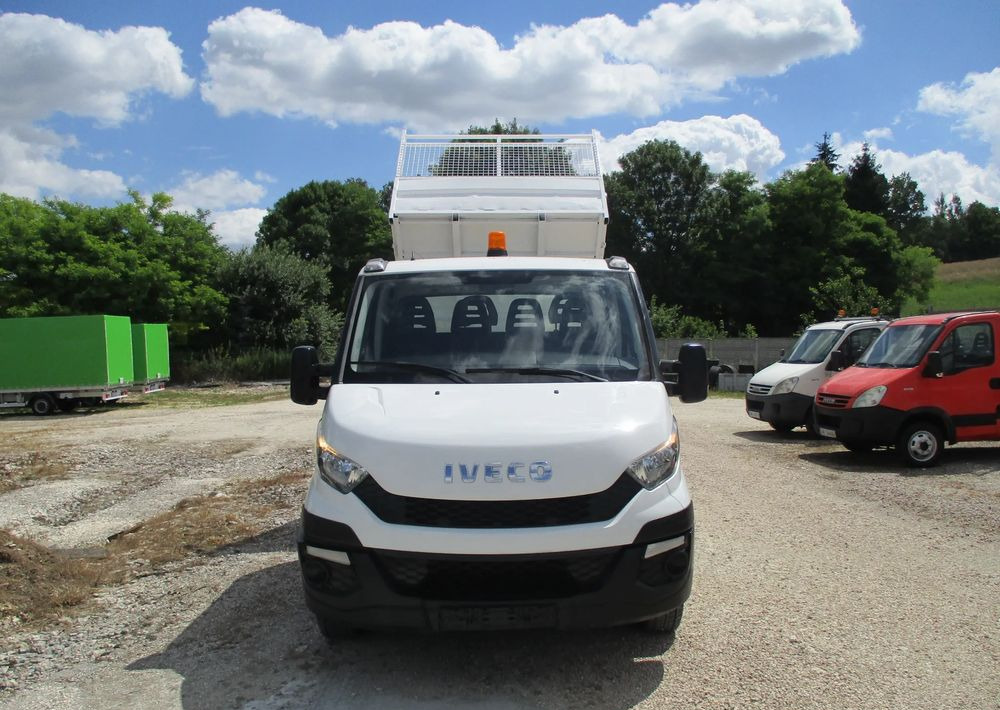 Iveco Daily 35C13 Brygadówka wywrotka 35-130 kiper doka Dubel - Furgoneta basculante: foto 2 Iveco Daily 35C13 Brygadówka wywrotka 35-130 kiper doka Dubel - Furgoneta basculante: foto 2