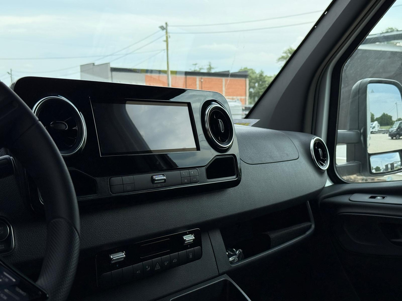 Furgoneta caja abierta, Furgoneta eléctrica nuevo Mercedes eSprinter: foto 8 Furgoneta caja abierta, Furgoneta eléctrica nuevo Mercedes eSprinter: foto 8