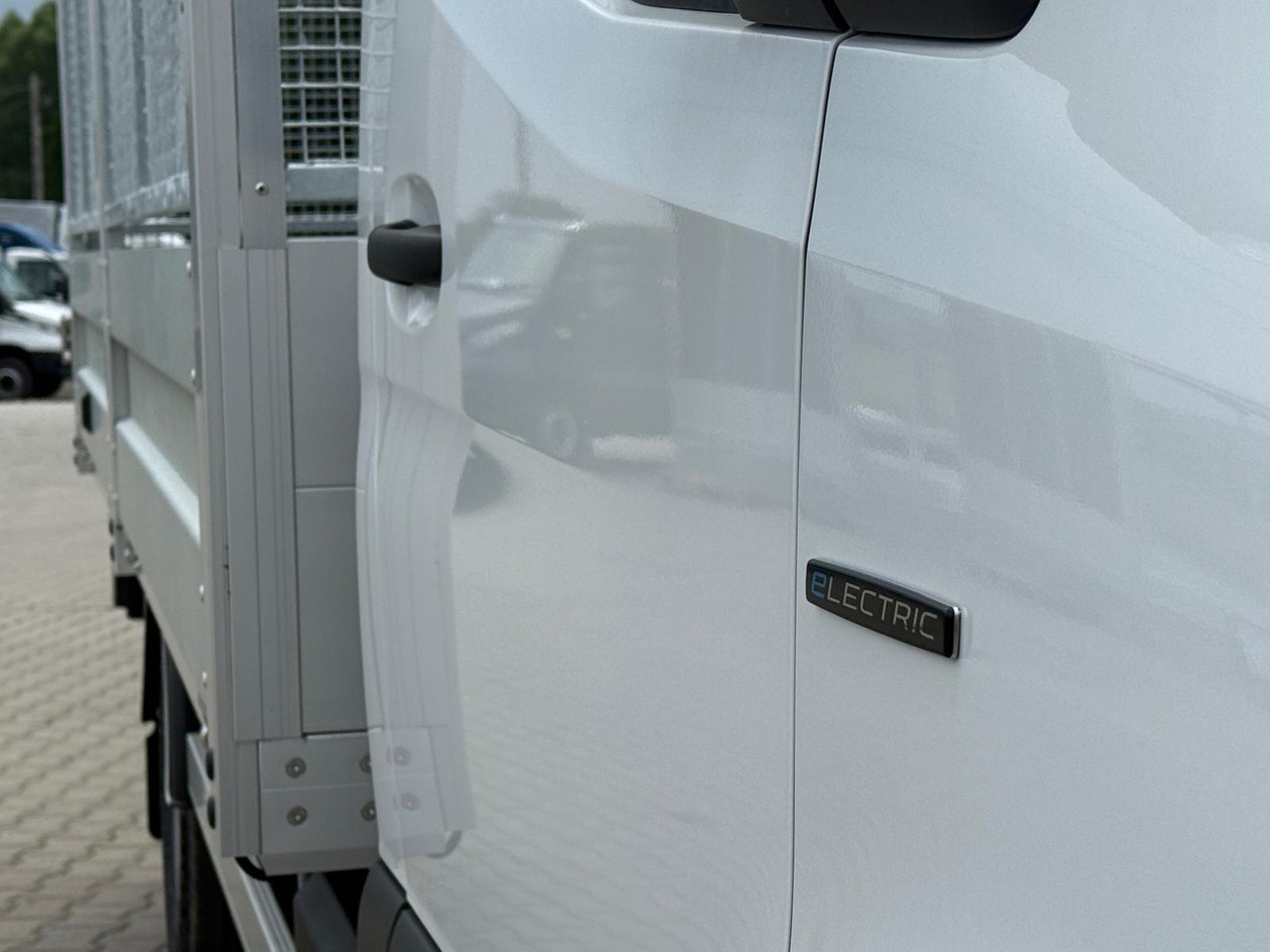 Furgoneta caja abierta, Furgoneta eléctrica nuevo Mercedes eSprinter: foto 9 Furgoneta caja abierta, Furgoneta eléctrica nuevo Mercedes eSprinter: foto 9