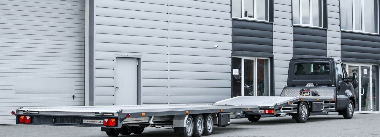 New - Remolque portavehículos: foto 1 New - Remolque portavehículos: foto 1