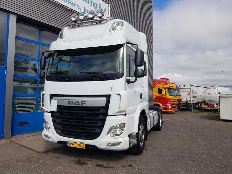 DAF CF 510 Retarder 621.000 km - Cabeza tractora: foto 2 DAF CF 510 Retarder 621.000 km - Cabeza tractora: foto 2