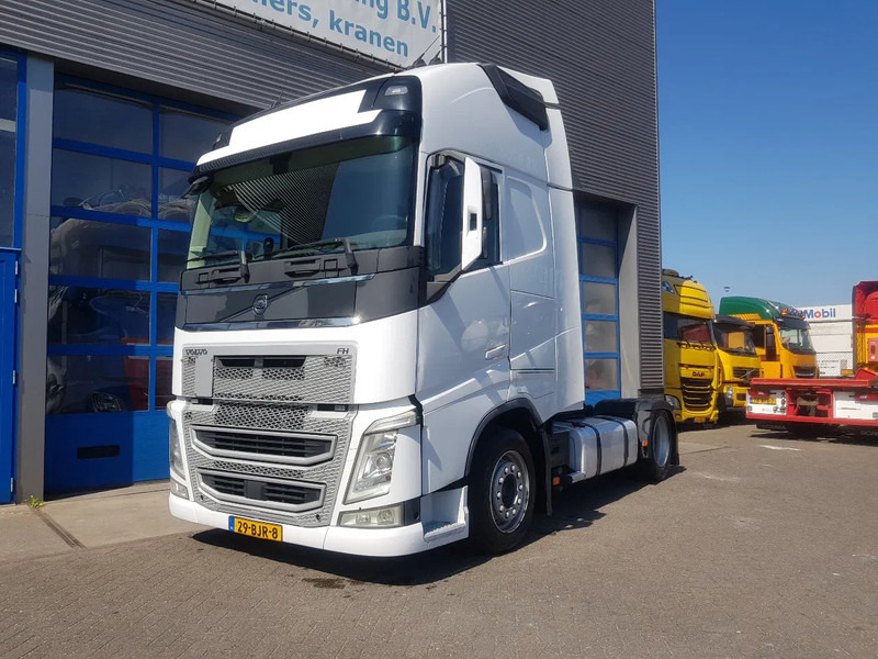 Volvo FH 420 Low deck XL Cabine hefschotel I-Parc Cool - Cabeza tractora: foto 2 Volvo FH 420 Low deck XL Cabine hefschotel I-Parc Cool - Cabeza tractora: foto 2