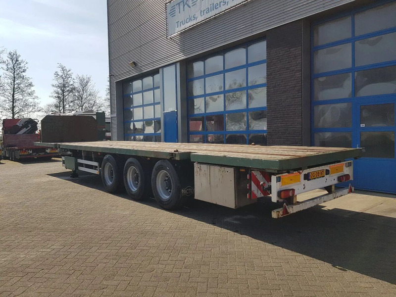 Pacton T3-001 Twistlocks Very good tires - Semirremolque plataforma/ Caja abierta: foto 4 Pacton T3-001 Twistlocks Very good tires - Semirremolque plataforma/ Caja abierta: foto 4