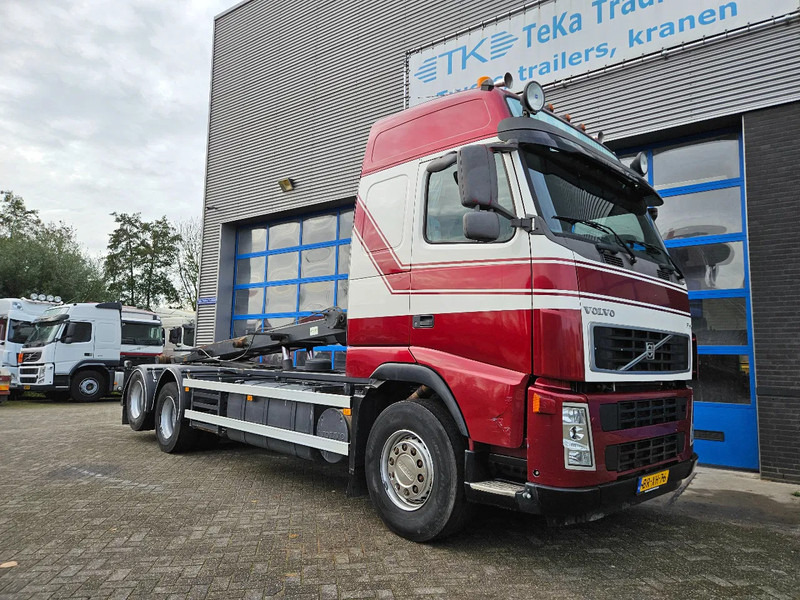 Volvo FH 520 6x2 old Tacho NCH Kabelsysteem Euro 3 - Camión con equipo de cable: foto 5 Volvo FH 520 6x2 old Tacho NCH Kabelsysteem Euro 3 - Camión con equipo de cable: foto 5