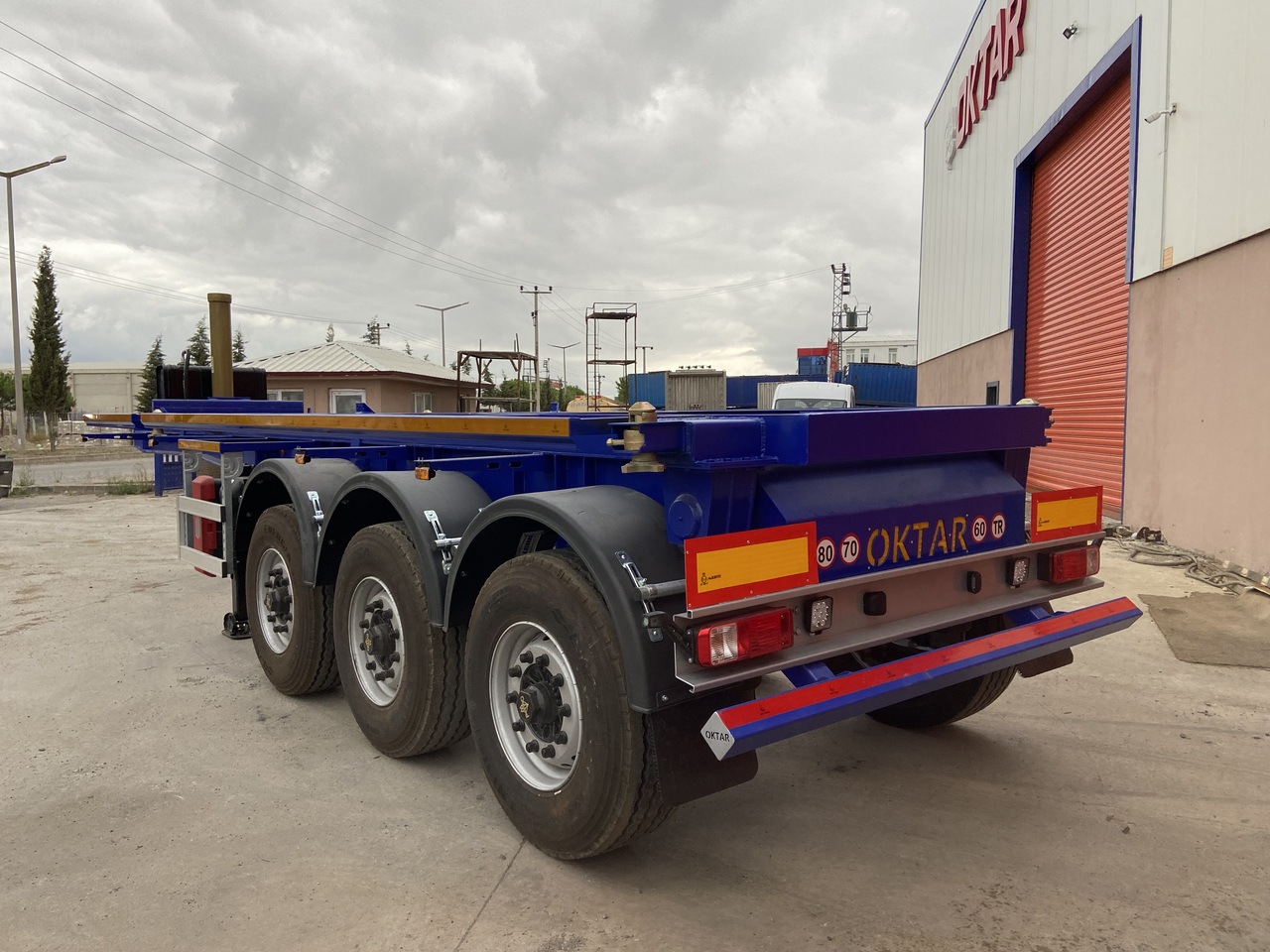 Semirremolque portacontenedore/ Intercambiable nuevo OKTAR CONTAINER TIPPER TRAILER ADR 2025: foto 6