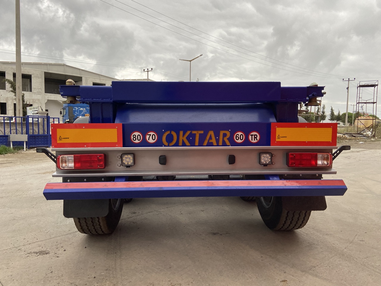 Semirremolque portacontenedore/ Intercambiable nuevo OKTAR CONTAINER TIPPER TRAILER ADR 2025: foto 7