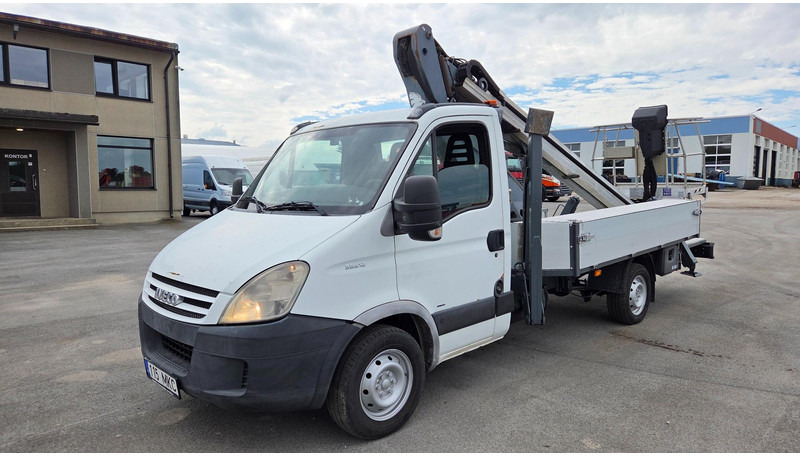 Iveco Daily 35S12 4X2 Galaxylift GT18-10 - Furgoneta: foto 1 Iveco Daily 35S12 4X2 Galaxylift GT18-10 - Furgoneta: foto 1