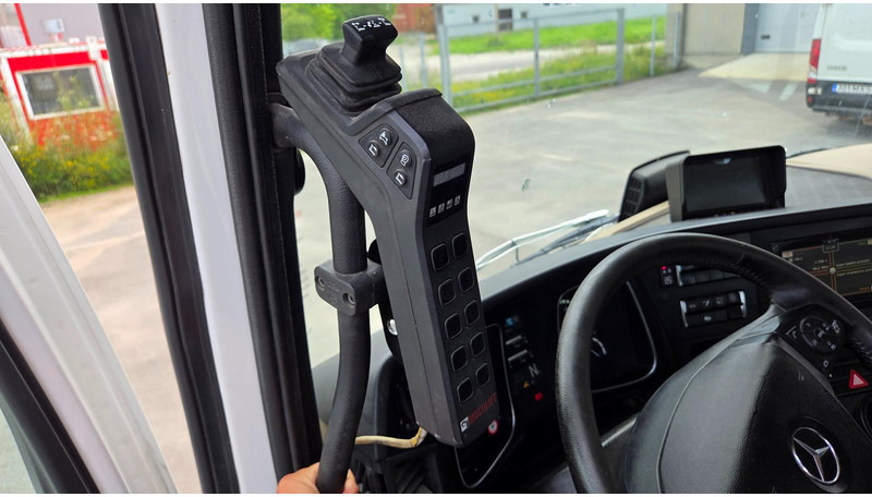 Camión multibasculante Mercedes-Benz Actros 2543 6X2*4: foto 15 Camión multibasculante Mercedes-Benz Actros 2543 6X2*4: foto 15