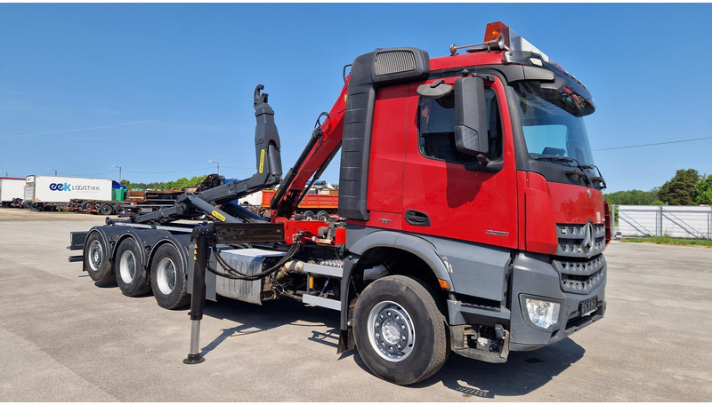 Mercedes-Benz Arocs 3251 8X4*4 Epsilon S260Z96 - Camión multibasculante, Camión grúa: foto 2 Mercedes-Benz Arocs 3251 8X4*4 Epsilon S260Z96 - Camión multibasculante, Camión grúa: foto 2