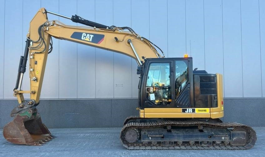 CAT 325 FL CR (Under Preparation) - Excavadora de cadenas: foto 1 CAT 325 FL CR (Under Preparation) - Excavadora de cadenas: foto 1