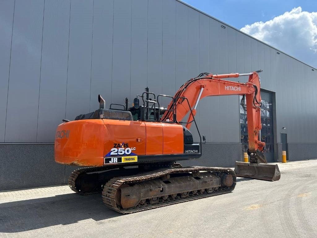 Hitachi ZX 250 LC-6 (GPS Prepared) - Excavadora de cadenas: foto 5 Hitachi ZX 250 LC-6 (GPS Prepared) - Excavadora de cadenas: foto 5