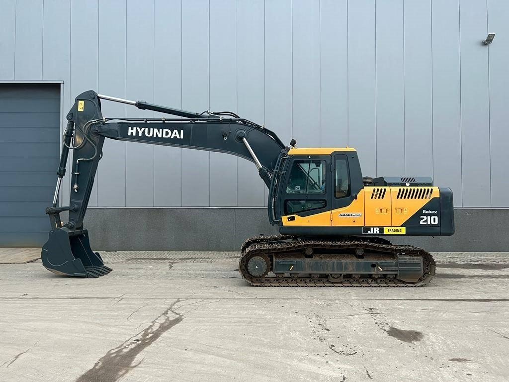 Hyundai R 210 - Excavadora de cadenas: foto 1 Hyundai R 210 - Excavadora de cadenas: foto 1