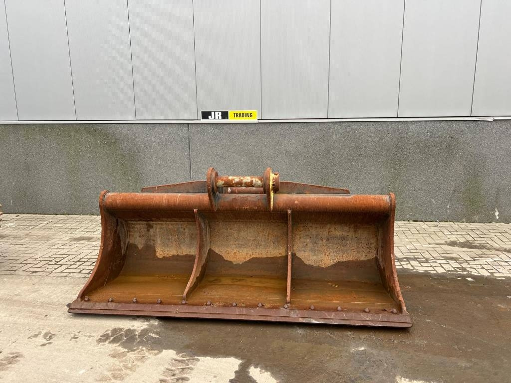 Volvo EC 480 E L coupler + bucket - Cazo para Maquinaria de construcción: foto 1 Volvo EC 480 E L coupler + bucket - Cazo para Maquinaria de construcción: foto 1