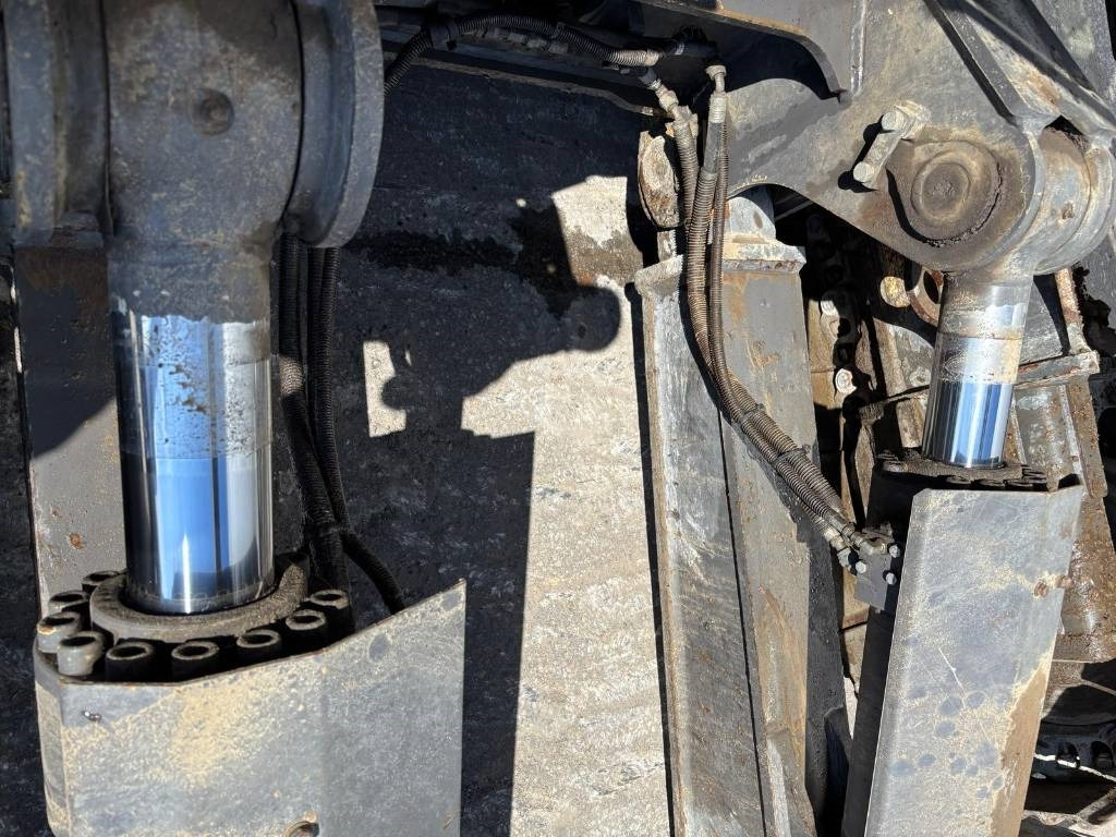 Excavadora de cadenas Volvo ECR 305 C L: foto 25