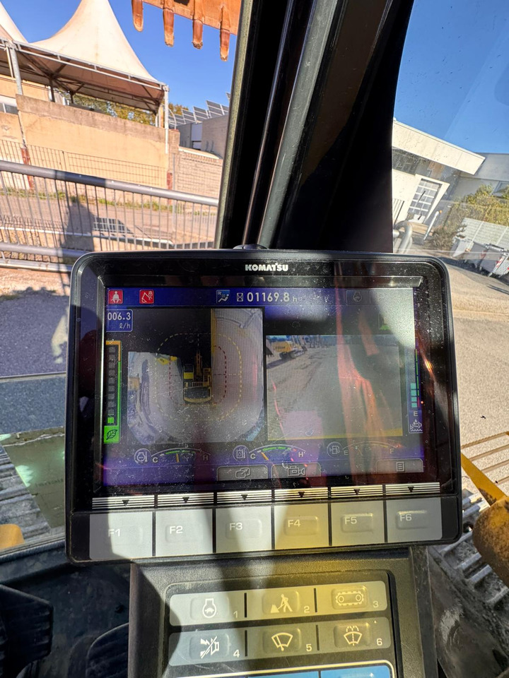 KOMATSU PC210 NLC-11 - Excavadora: foto 3 KOMATSU PC210 NLC-11 - Excavadora: foto 3