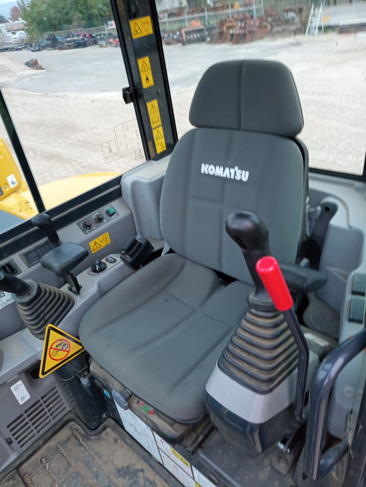 KOMATSU PC55MR-5 - Miniexcavadora: foto 4 KOMATSU PC55MR-5 - Miniexcavadora: foto 4