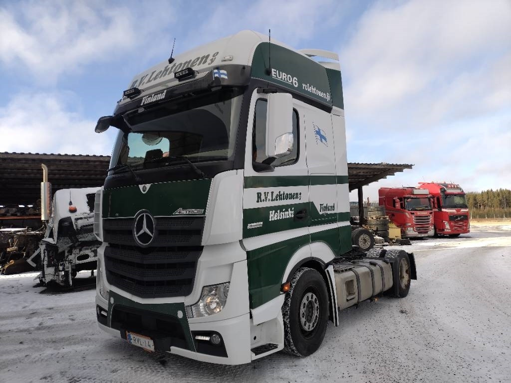 Mercedes-Benz Actros 1848 mega veturi - Cabeza tractora: foto 2 Mercedes-Benz Actros 1848 mega veturi - Cabeza tractora: foto 2