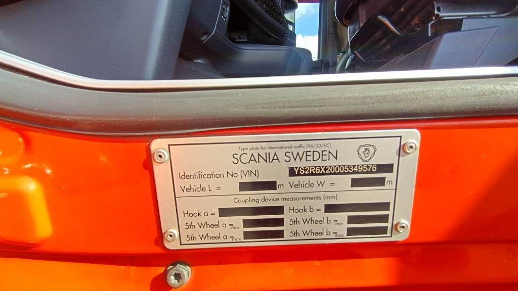 Leasing de Scania R520 6x2 väliteliveturi,hyvät varusteet  Scania R520 6x2 väliteliveturi,hyvät varusteet: foto 6