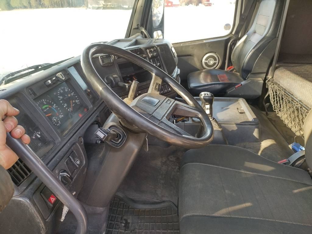 Leasing de Volvo FH12 kanttilamppu veturi  Volvo FH12 kanttilamppu veturi: foto 7
