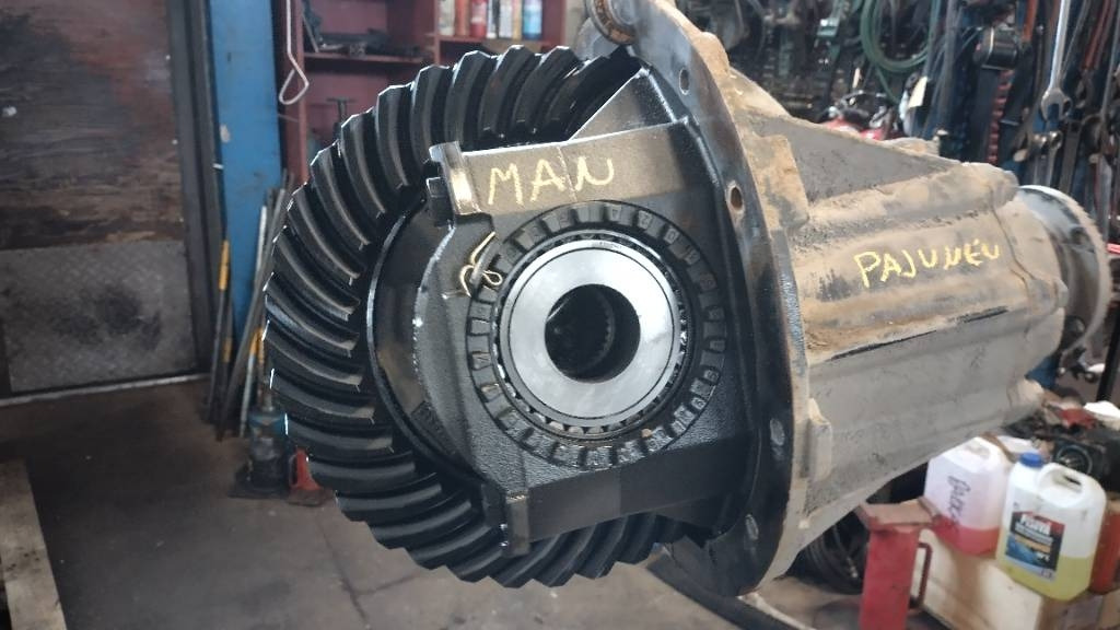 MAN HY-1350 takaperä 3,70 - Eje y piezas para Camión: foto 1 MAN HY-1350 takaperä 3,70 - Eje y piezas para Camión: foto 1