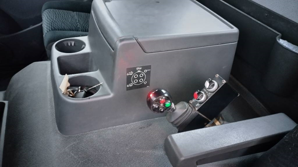 Mercedes-Benz Atego 1224 multilift vaijeri laite,euro6 250tkm!! - Camión portacontenedor de cadenas: foto 5 Mercedes-Benz Atego 1224 multilift vaijeri laite,euro6 250tkm!! - Camión portacontenedor de cadenas: foto 5