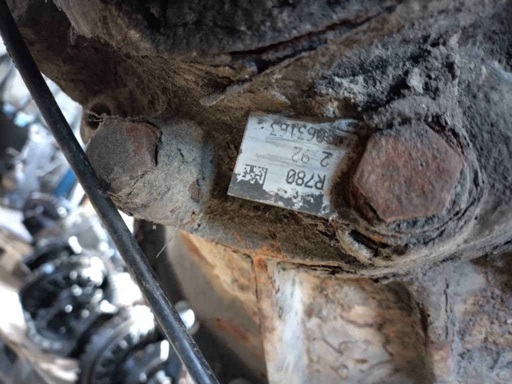 Scania R780 2.92  - Eje y piezas para Camión: foto 2 Scania R780 2.92  - Eje y piezas para Camión: foto 2