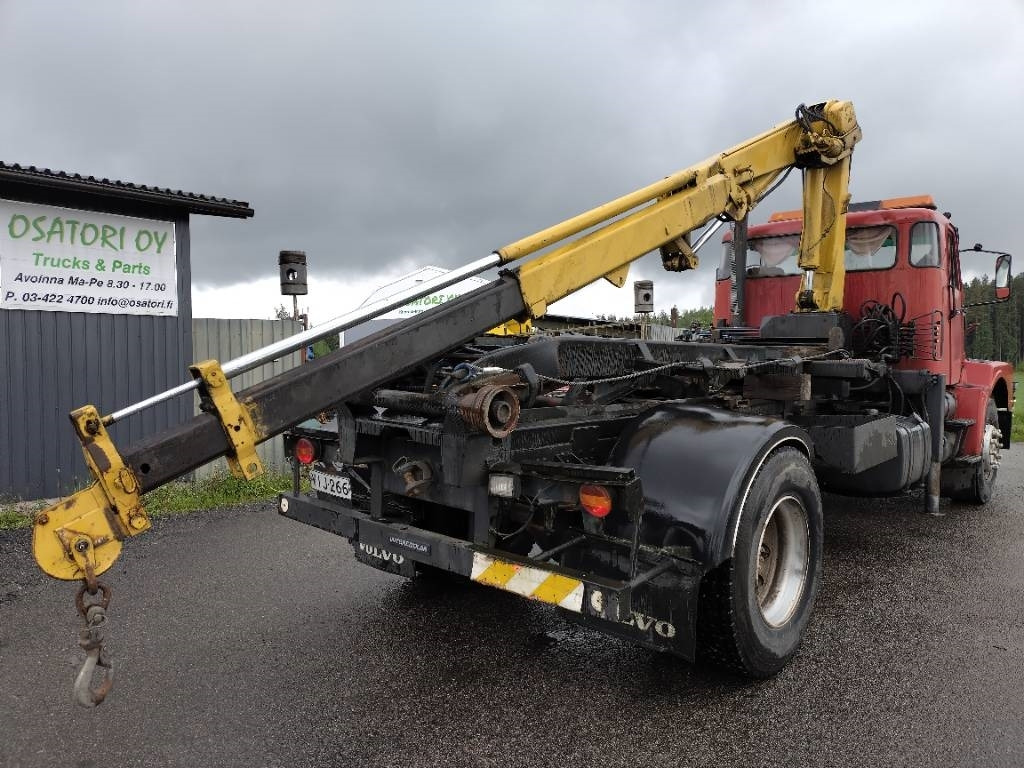 Volvo N7 Tico nosturi ja vl-laite,280tkm!! - Camión portacontenedor de cadenas: foto 5 Volvo N7 Tico nosturi ja vl-laite,280tkm!! - Camión portacontenedor de cadenas: foto 5