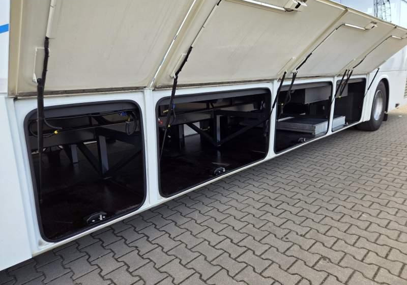 Autobús suburbano Irisbus RECREO/ SPROWADZONY/ KLIMA / 251 000 KM: foto 9 Autobús suburbano Irisbus RECREO/ SPROWADZONY/ KLIMA / 251 000 KM: foto 9