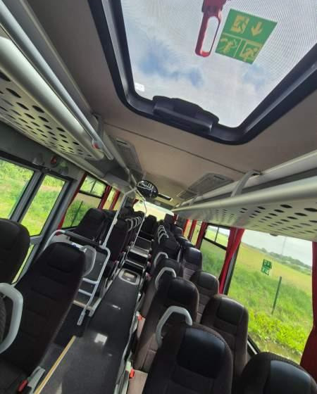 Autobús suburbano Isuzu KENDO INTERLINER / SPROWADZONE / 70 000 KM / KLIMA: foto 10