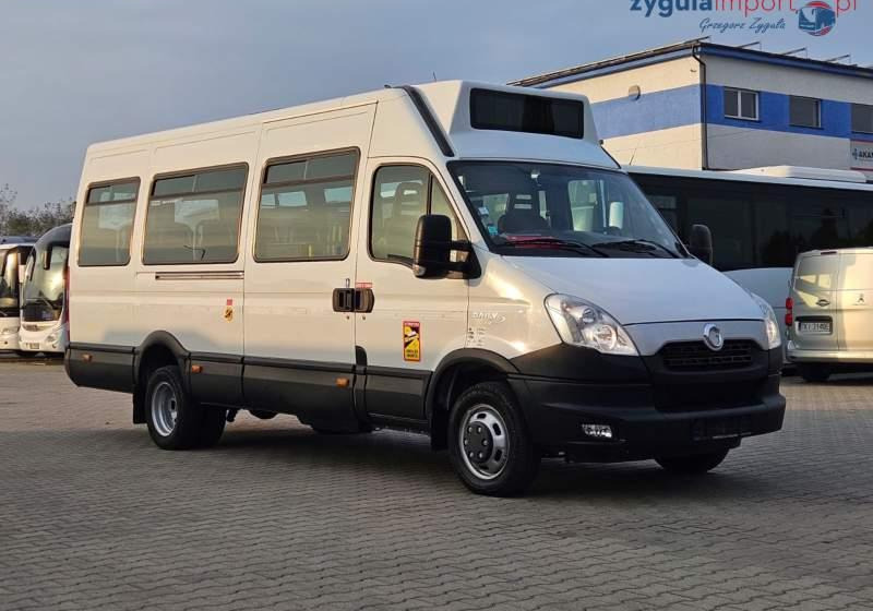 Iveco A50C17 DAILY / SPROWADZONE / MANUAL / EEV - Minibús, Furgoneta de pasajeros: foto 1 Iveco A50C17 DAILY / SPROWADZONE / MANUAL / EEV - Minibús, Furgoneta de pasajeros: foto 1