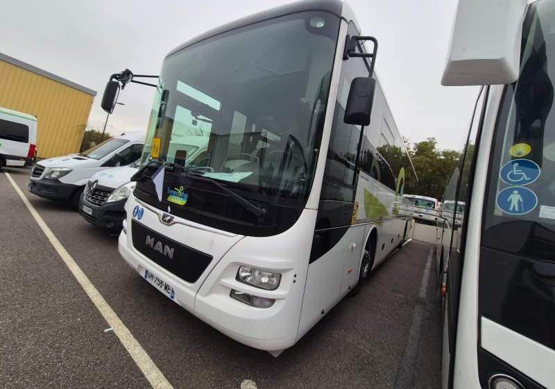 MAN INTERCITY/ SPROWADZONY/ 12.30 M / KLIMA - Autobús suburbano: foto 1 MAN INTERCITY/ SPROWADZONY/ 12.30 M / KLIMA - Autobús suburbano: foto 1