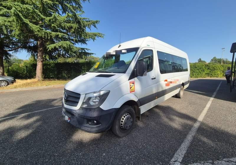 Mercedes-Benz SPRINTER 45 TRANSFER / 23 MIEJSCA/ KLIMA - Minibús, Furgoneta de pasajeros: foto 1 Mercedes-Benz SPRINTER 45 TRANSFER / 23 MIEJSCA/ KLIMA - Minibús, Furgoneta de pasajeros: foto 1