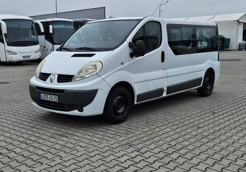 Minibús, Furgoneta de pasajeros Renault TRAFIC 2.0 DCI 90 COMBI L2H1 / SPROWADZONY: foto 1
