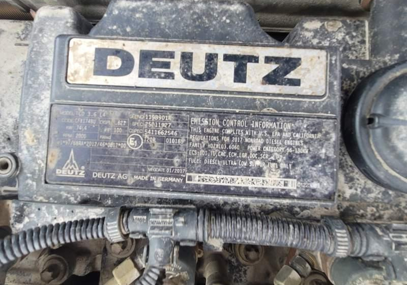 Schaeff TW95 / SPROWADZONA Z FRANCJI/ 6 500 MTH - Excavadora de ruedas: foto 4 Schaeff TW95 / SPROWADZONA Z FRANCJI/ 6 500 MTH - Excavadora de ruedas: foto 4