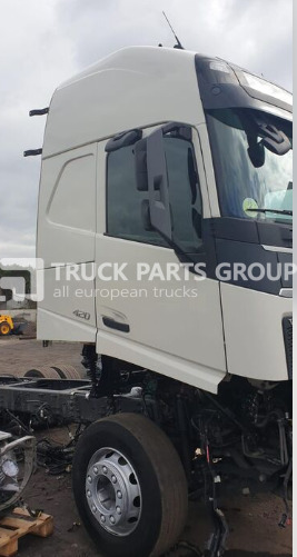 VOLVO FH4 EURO6 cab, cabin, GLOBETROTTER, GLOBETROTTER XL, high cab, 8 cabin - Cabina para Camión: foto 1 VOLVO FH4 EURO6 cab, cabin, GLOBETROTTER, GLOBETROTTER XL, high cab, 8 cabin - Cabina para Camión: foto 1